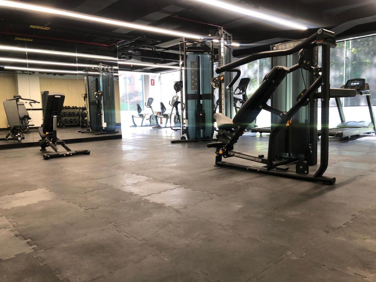 Hotel Galeria Plaza San Jeronimo Città del Messico Esterno foto The gym at the 2018 edition of the World Economic Forum